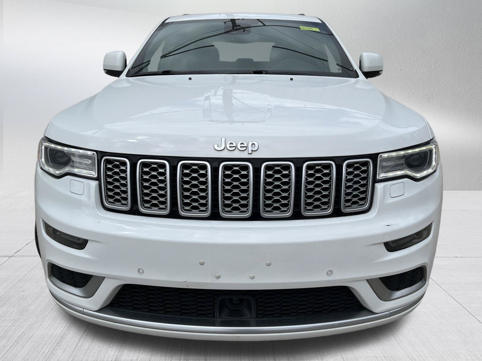 Used 2017 Jeep Grand Cherokee Summit w/ Platinum Series Group AWD/4WD image 2