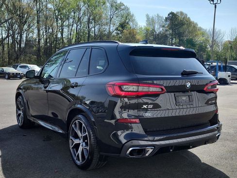 Used 2019 BMW X5 xDrive50i w/ M Sport Package AWD/4WD image 3