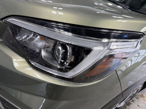 Used 2020 Subaru Forester Limited image 10