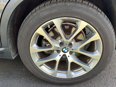 Used 2019 BMW X5 xDrive40i w/ Convenience Package AWD/4WD image 31