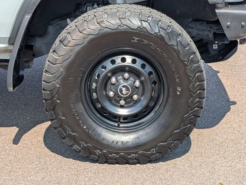 Used 2023 Ford Bronco 2-Door AWD/4WD image 10