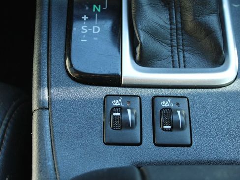 Used 2017 Toyota Highlander XLE FWD image 24