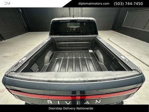 Used 2023 Rivian R1T Adventure image 36