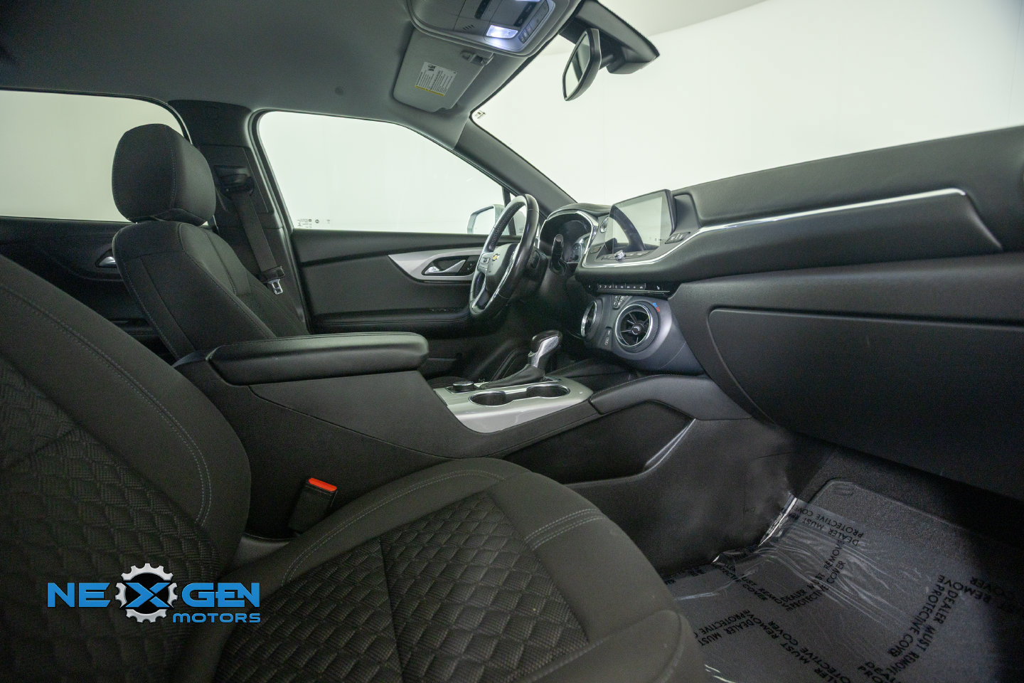 Used 2019 Chevrolet Blazer LT AWD/4WD image 40
