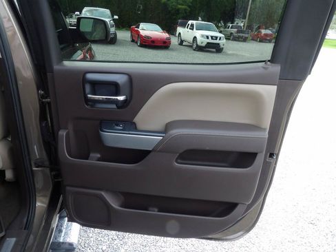 Used 2014 Chevrolet Silverado 1500 LTZ Z71 w/ LTZ Plus Package AWD/4WD image 10