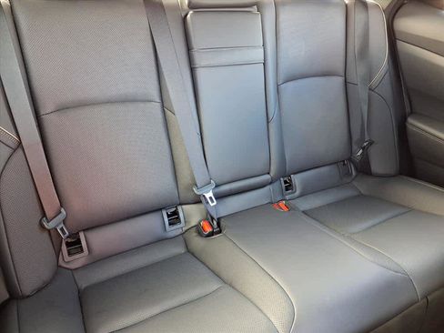 Used 2026 Toyota Crown Limited image 21