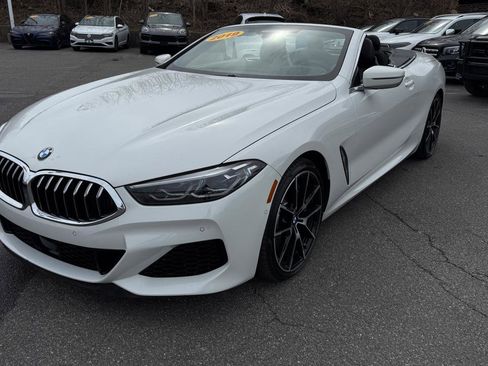Used 2019 BMW M850i xDrive Convertible image 2