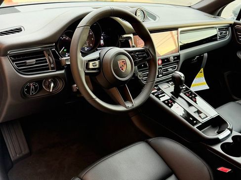 New 2026 Porsche Macan S AWD/4WD image 4