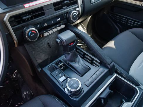 Used 2025 Toyota Tacoma TRD Sport AWD/4WD image 20