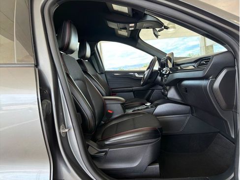 Used 2025 Ford Escape ST-Line AWD/4WD image 14