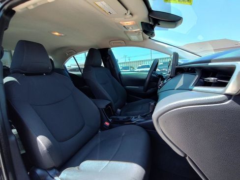 Used 2022 Toyota Corolla LE FWD image 38