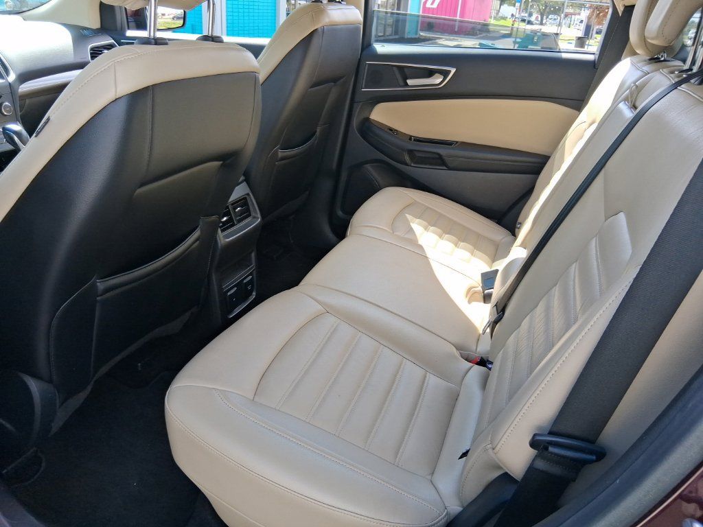 Used 2017 Ford Edge SEL w/ Equipment Group 201A FWD image 13