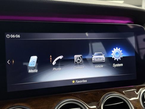 Used 2018 Mercedes-Benz E 400 4MATIC Wagon image 57