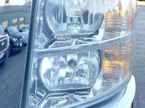 Used 2012 Chevrolet Silverado 1500 LT image 9