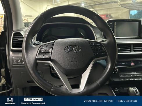 Used 2020 Hyundai Tucson Limited AWD/4WD image 16