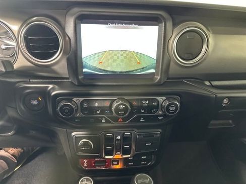 Used 2023 Jeep Wrangler Unlimited Rubicon 4xe w/ Cold Weather Group image 22