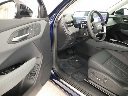 New 2026 Audi Q3 quattro 2.0T AWD/4WD image 14