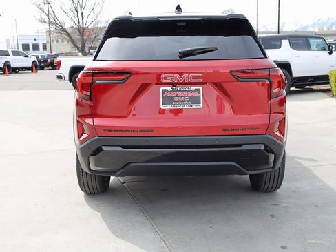 New 2025 GMC Terrain Elevation w/ Elevation Premium Package image 5