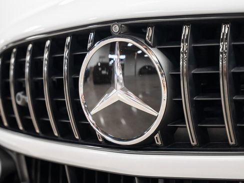 Used 2022 Mercedes-Benz SL 63 AMG 4MATIC image 6