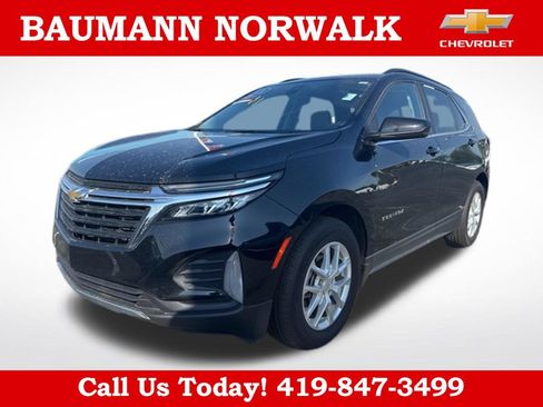 Used 2024 Chevrolet Equinox LT w/ LPO, Floor Liner Package FWD image 9