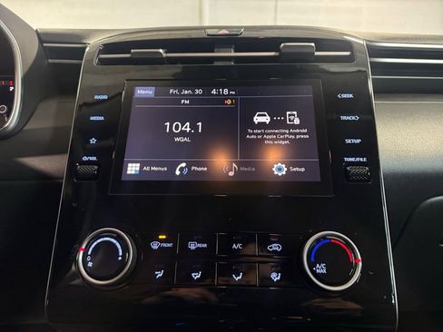 Used 2023 Hyundai Tucson SE w/ Cargo Package image 17