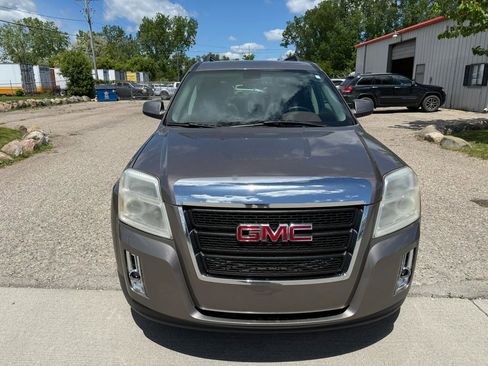 Used 2011 GMC Terrain SLT image 2