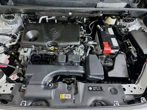 Certified 2024 Toyota RAV4 XLE FWD image 29