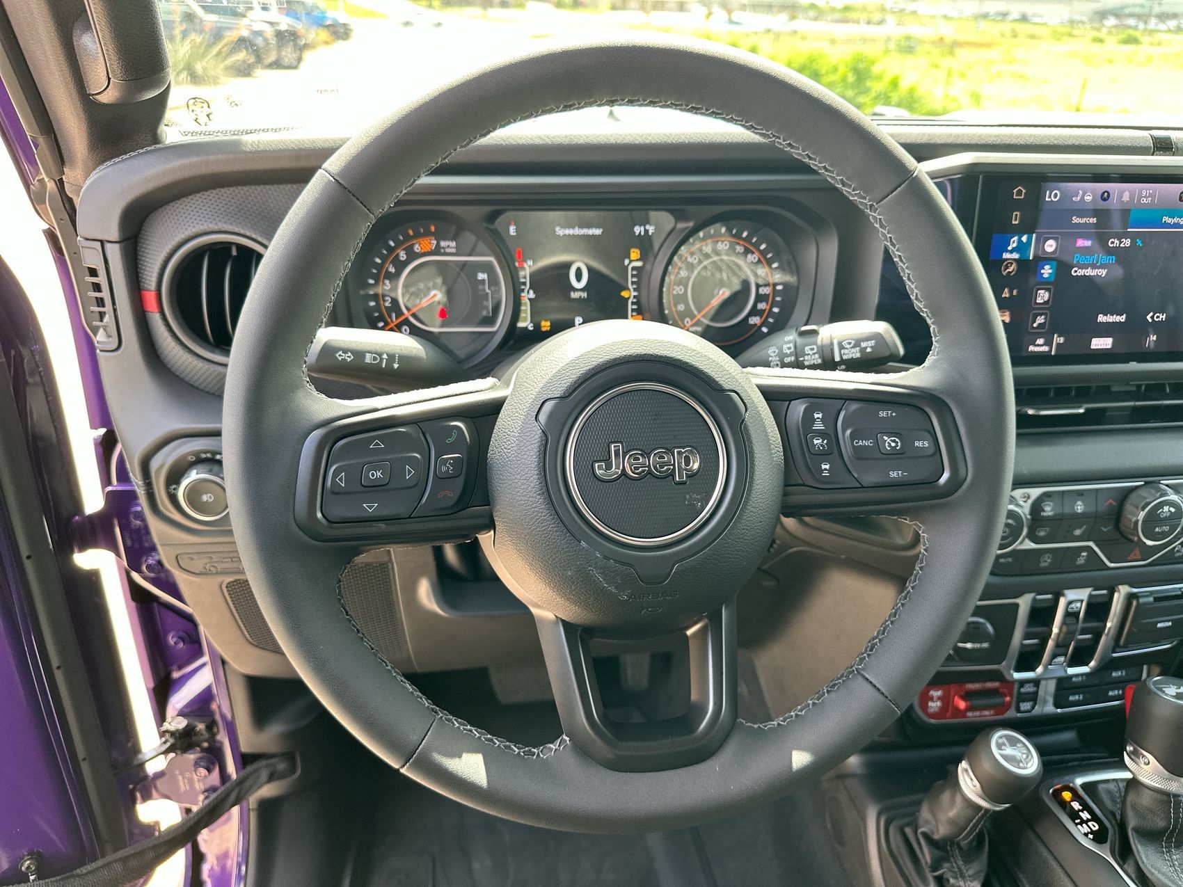 Used 2026 Jeep Wrangler Unlimited Rubicon AWD/4WD image 14