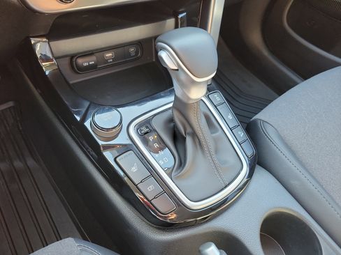Certified 2024 Kia Seltos S AWD/4WD image 36