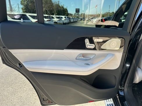 New 2026 Mercedes-Benz GLS 450 4MATIC image 29