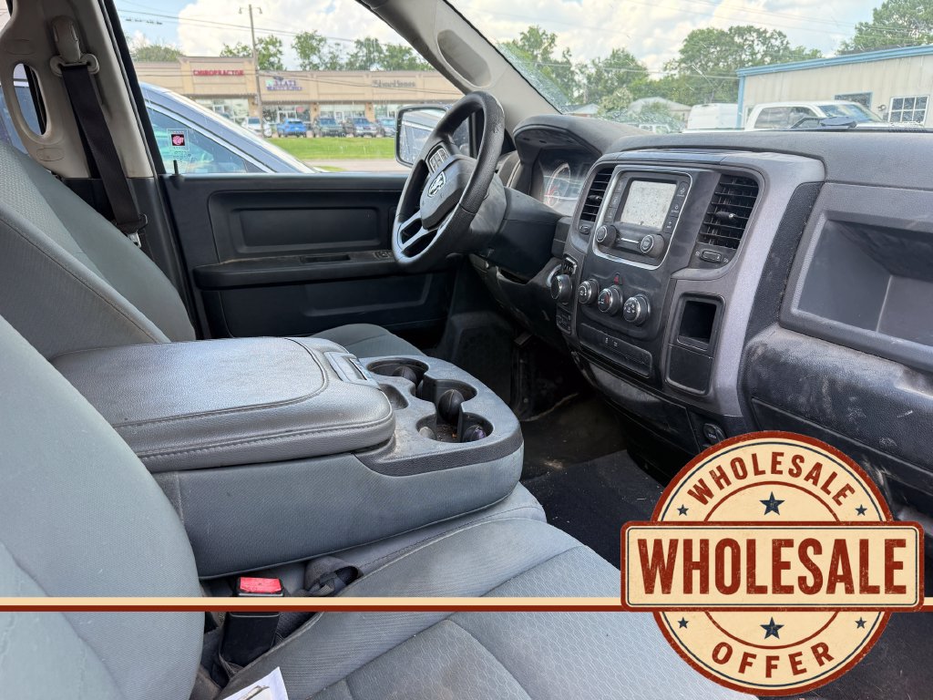 Used 2017 RAM 1500 Express w/ Express Value Package AWD/4WD image 6