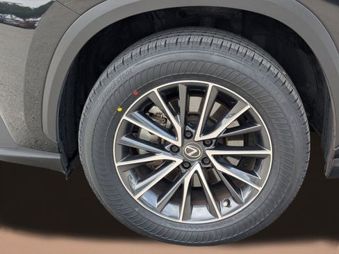 Certified 2024 Lexus NX 250 FWD image 22