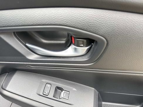 Certified 2025 Honda Accord LX image 14