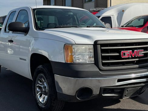 Used 2010 GMC Sierra 1500 W/T image 4