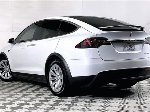 Used 2019 Tesla Model X 75D AWD/4WD image 13