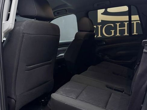 Used 2017 Chevrolet Tahoe LS w/ All-Season Package RWD image 10