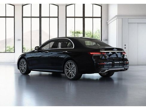 Certified 2023 Mercedes-Benz E 450 4MATIC Sedan image 30