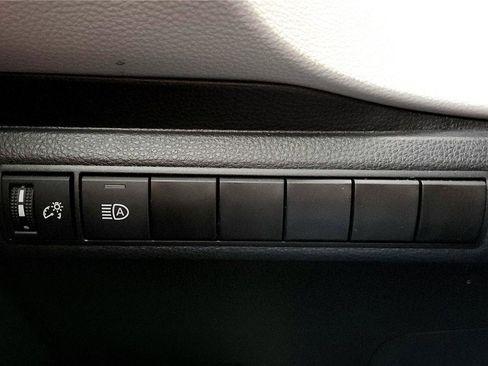 Used 2023 Toyota Corolla LE w/ Carpet Mat Package (TMS) image 47