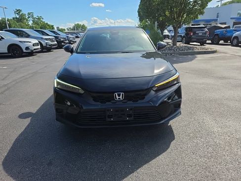 Used 2024 Honda Civic Sport image 2