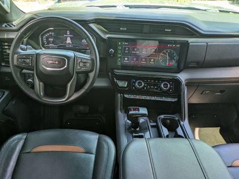 Used 2024 GMC Sierra 1500 AT4 w/ Technology Package AWD/4WD image 26