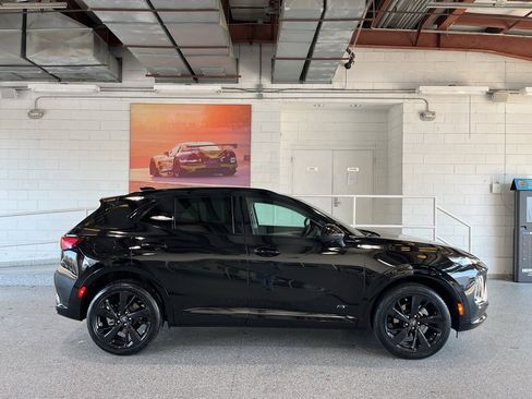 Used 2025 Buick Envision Sport Touring AWD/4WD image 11