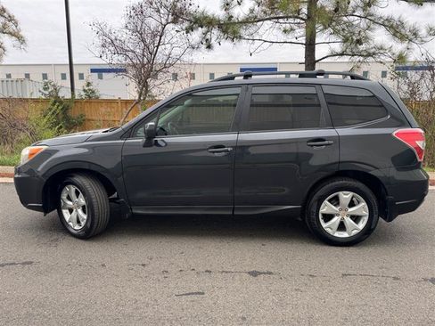 Used 2014 Subaru Forester 2.5i Premium AWD/4WD image 8