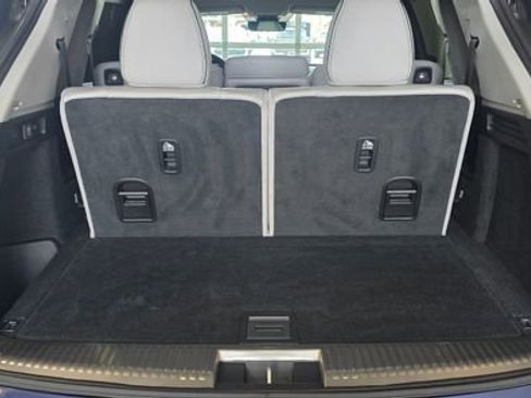 Used 2023 Acura MDX SH-AWD w/ Advance Package image 6