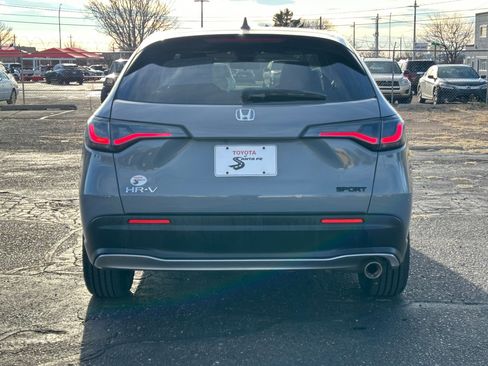 Used 2024 Honda HR-V Sport image 9