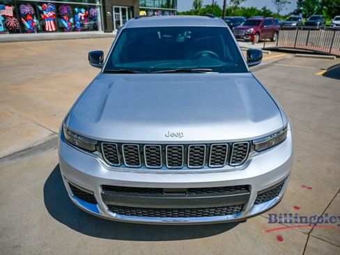Used 2024 Jeep Grand Cherokee L Limited RWD image 8