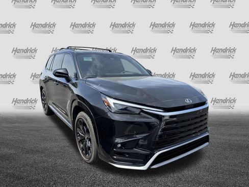 Used 2024 Lexus TX 500h AWD w/ Technology Package image 2