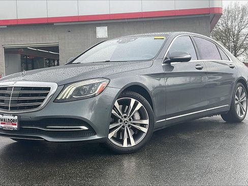 Used 2019 Mercedes-Benz S 450 4MATIC Sedan w/ Premium Package image 2