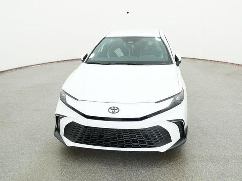 New 2026 Toyota Camry SE image 15