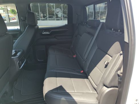 Used 2025 GMC Sierra 1500 SLT w/ SLT Premium Package AWD/4WD image 27