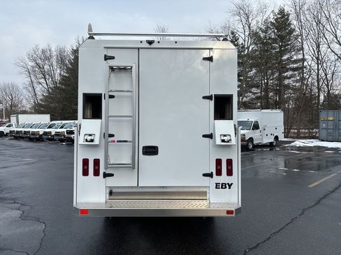 New 2025 Chevrolet Express 3500 w/ Power Convenience Package image 7